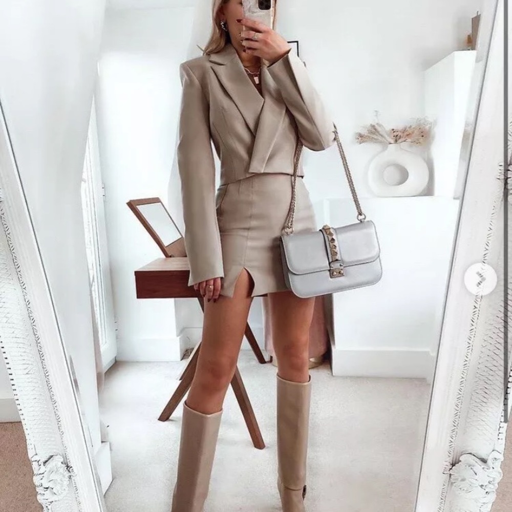 NWT Zara 2 Piece Cropped Blazer & Mini Skirt Set - Picture 3 of 12